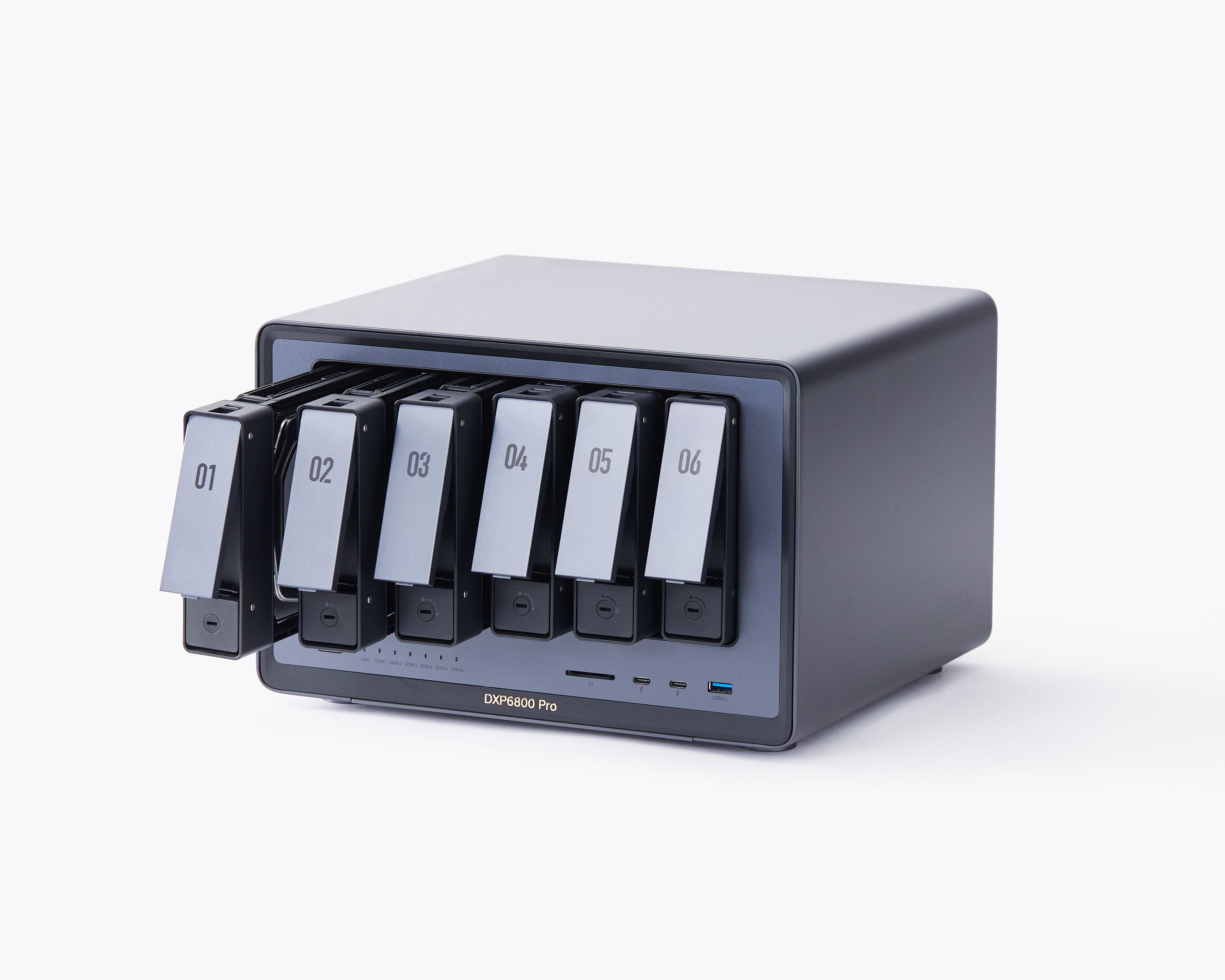 UGREEN 6-Bay NAS Server | 196TB Storage & 10GbE Ports